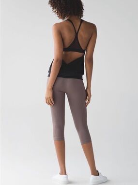 Lululemon Flow & Go Crop Cool Cocoa, Sz 6 (SEE MEASUREMENTS)